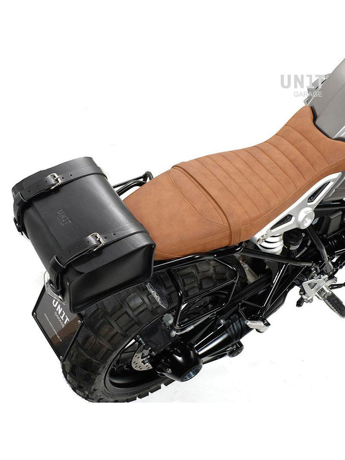UNIT Garage Rear Parcel Rack + Passenger Grip - BMW 9T (Short/17-inch)