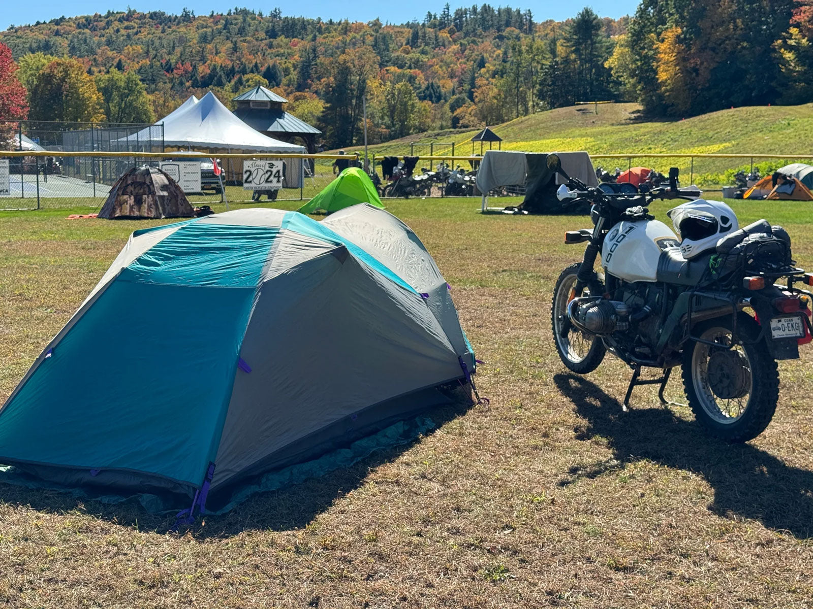 UNIT Garage Atlas Racks - BMW R80 G/S
