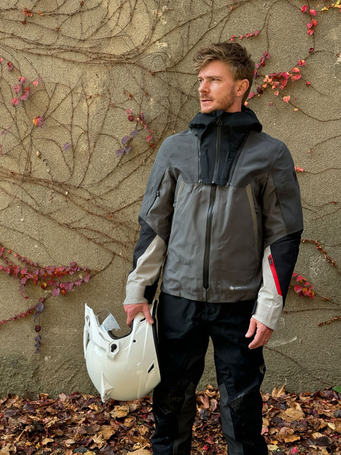 REVIT Stratum GTX Jacket