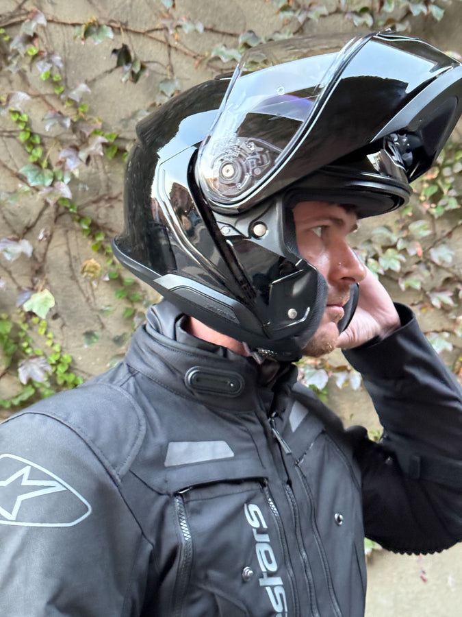 neotec shoei helmet Shoei Neotec 3 Helmet – Union Garage