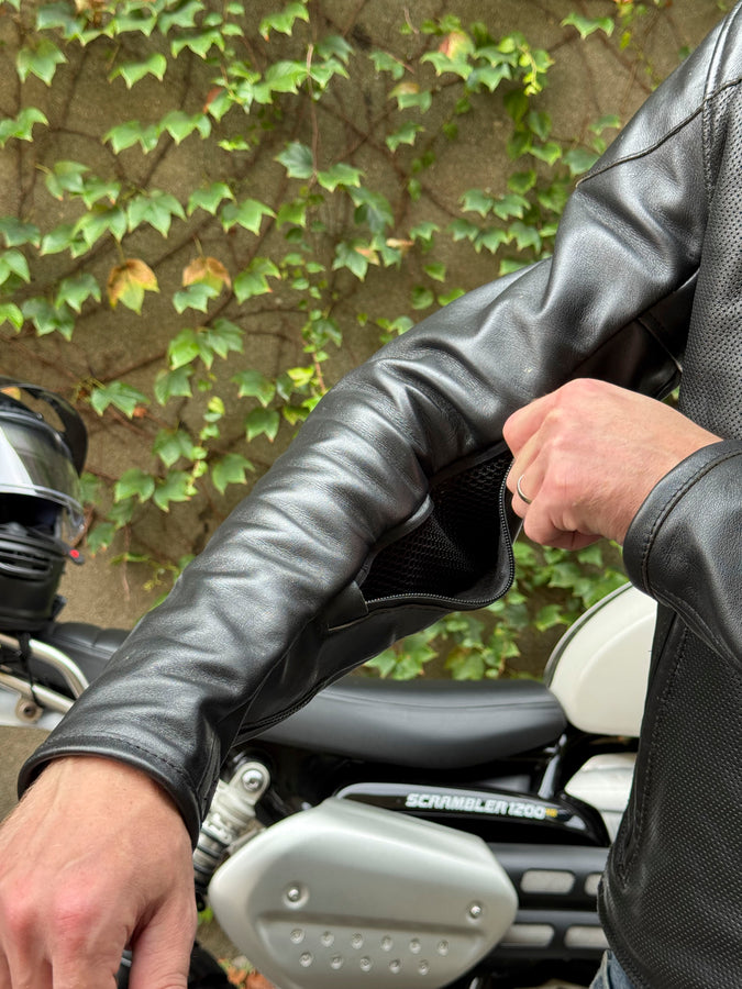 Union Garage Venturi Jacket