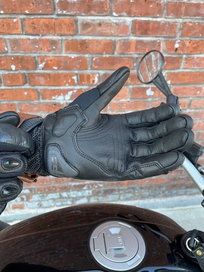 REVIT Metric Gloves
